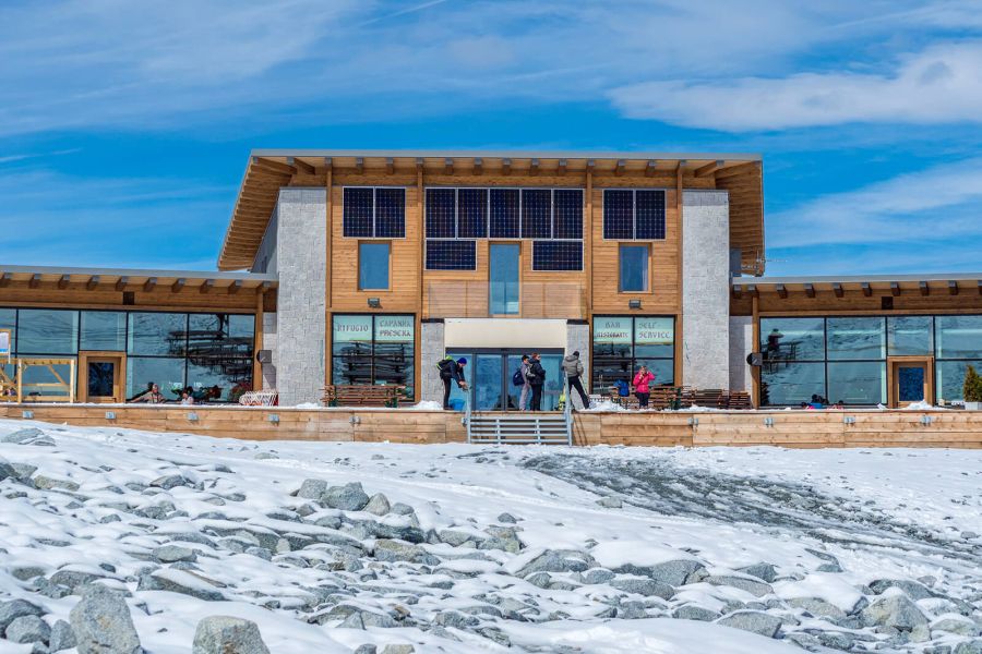 rifugio capanna presena