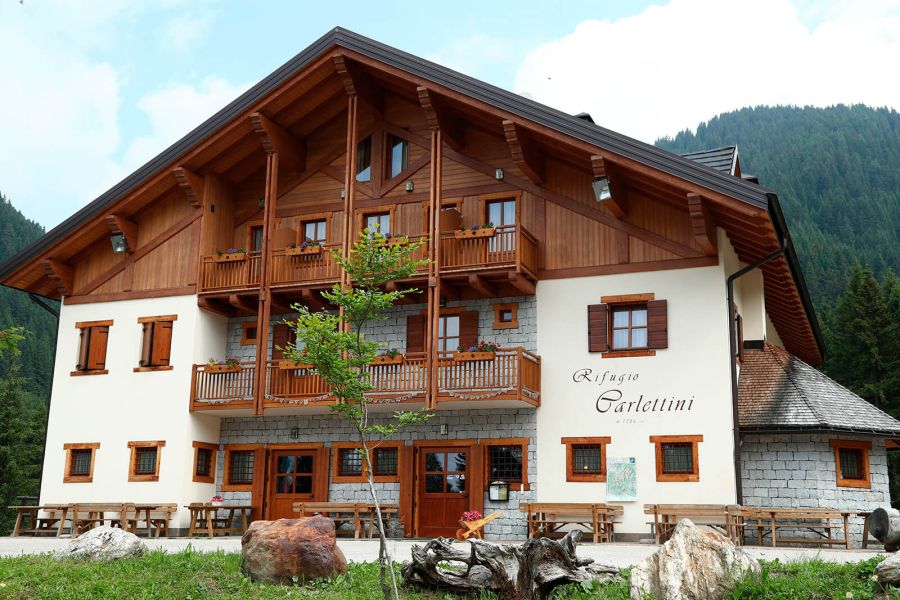 rifugio carlettini
