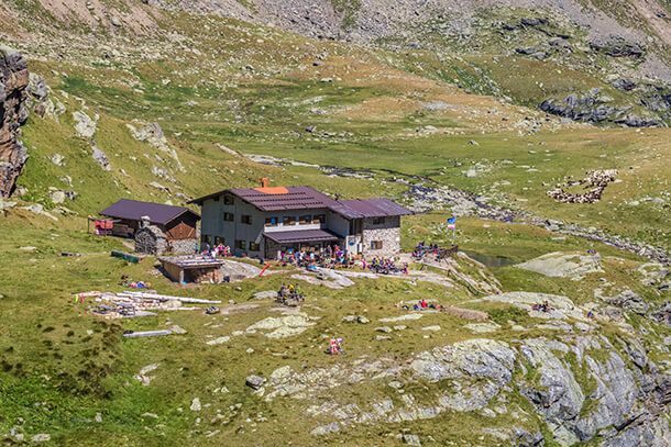 rifugio saent rifugio dorigoni