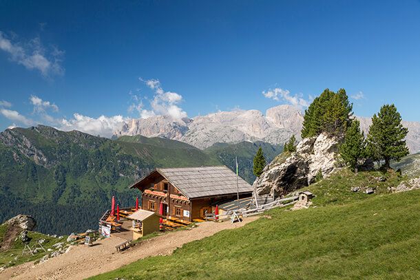 rifugio sandro pertini