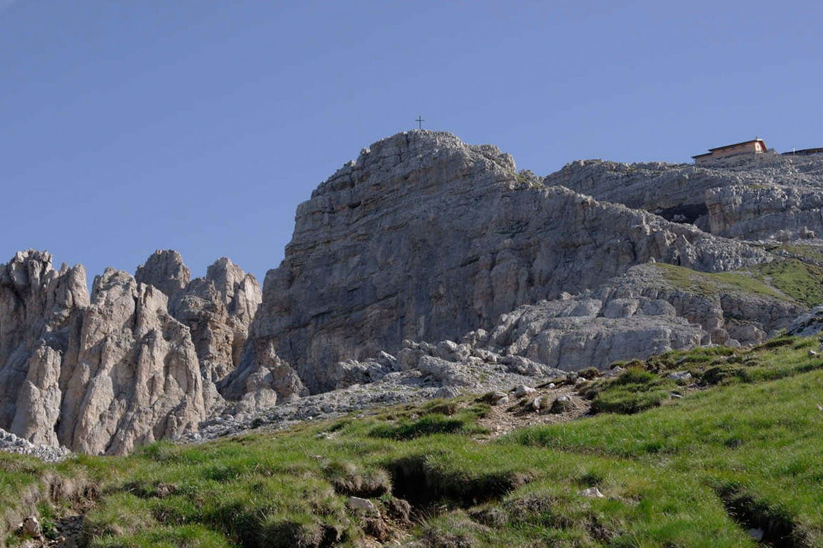 rifugio torre di pisa