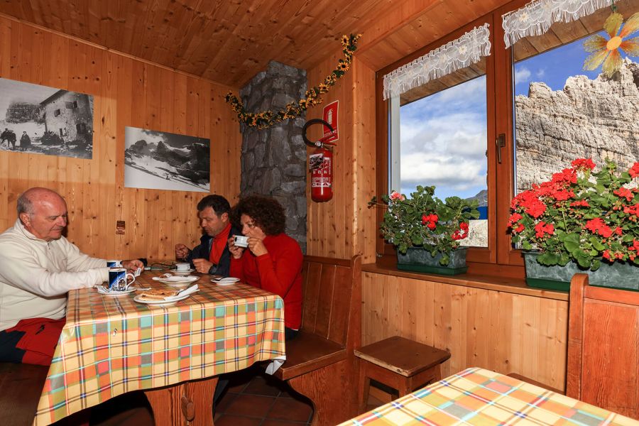 rifugio tosa e tommaso pedrotti